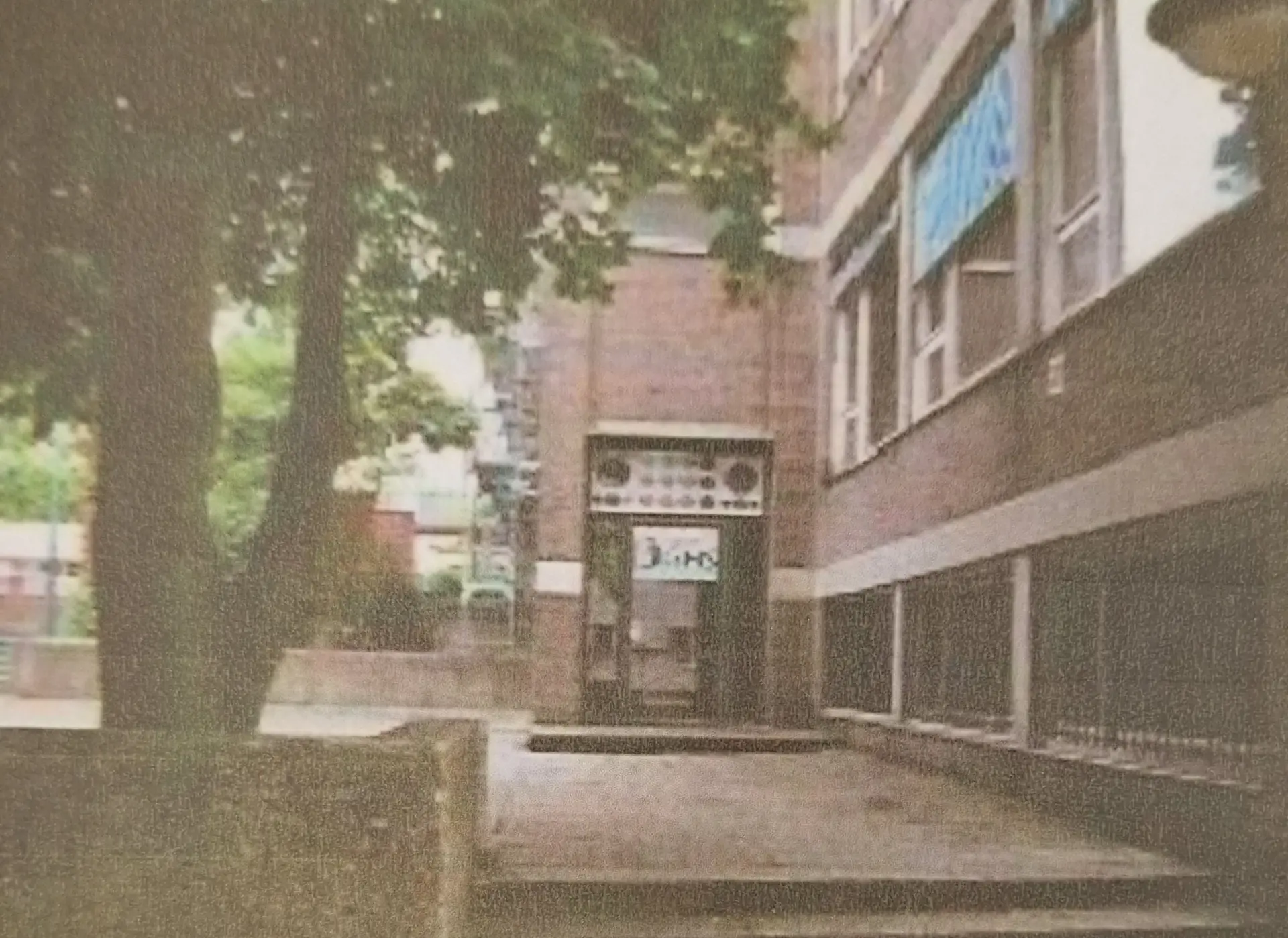 Schulgebäude der ersten Sehbehindertenklasse